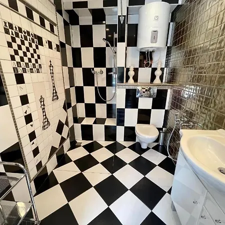 In Stunning Private House In Center District Lwów