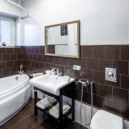 Апартаменты In Stunning Private House In Center District Львов