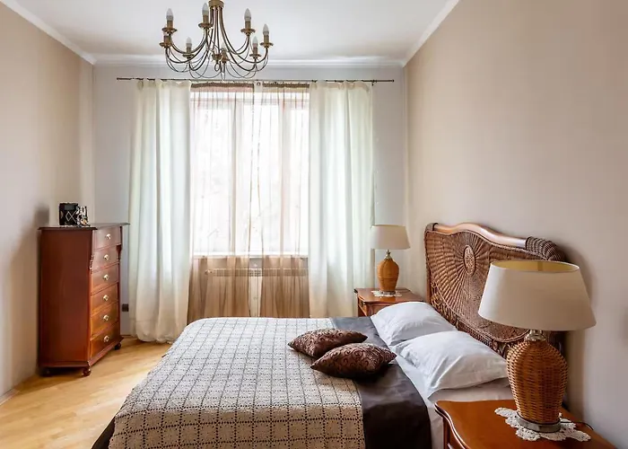 In Stunning Private House In Center District * Leópolis