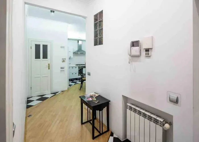 In Stunning Private House In Center District Apartamento *